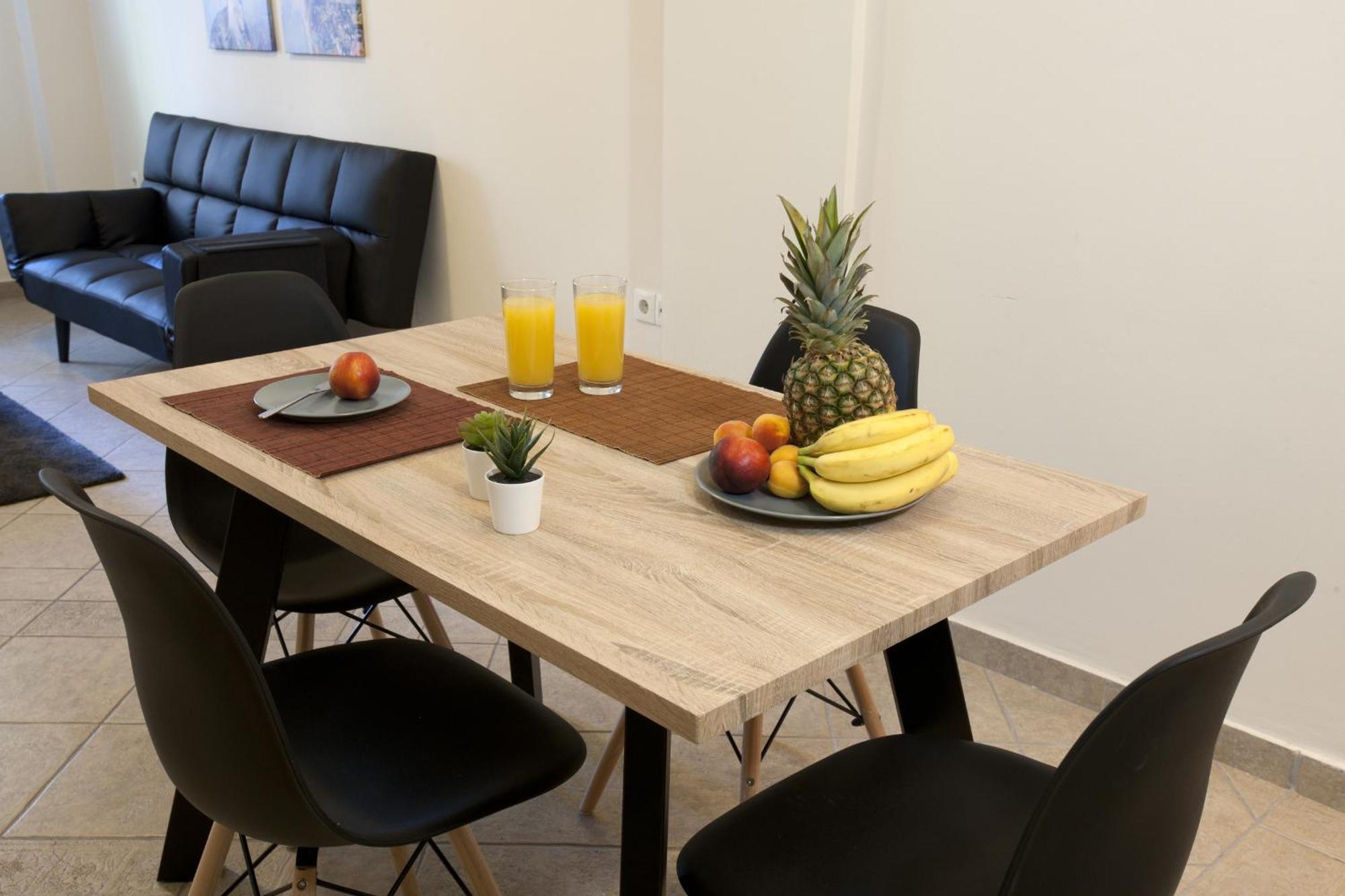 Comfortable Apartment At The Foot Of The Odeon Of Herodes Atticus Athens Exterior photo